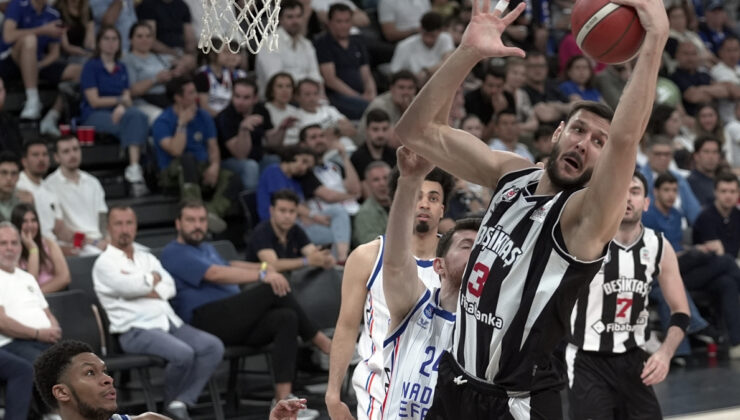 Beşiktaş, Anadolu Efes karşısında kazandı