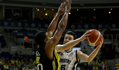 Beşiktaş’tan Fenerbahçe’ye reaksiyon: Holiganizm tarafındalar