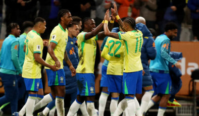Brezilya, Dünya Kupası biletini aldı
