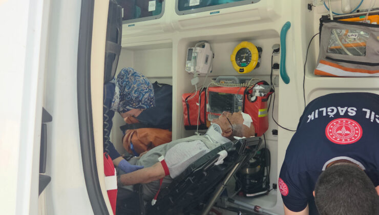 Bursa’da direksiyon başında kötüleşince 4 araca çarptı