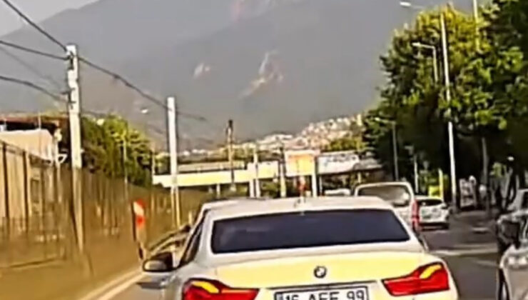 Bursa’da makas atan şoförün trafiği tehlikeye soktuğu anlar