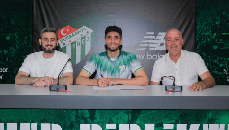 Bursaspor, Emrehan Gedikli’ye imzayı attırdı