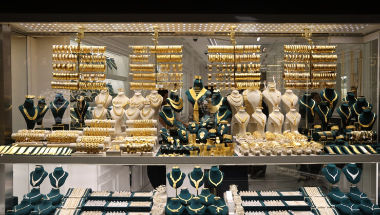 Değerli Taşlar Piyasası’nda altının kilosu 4 milyon 330 bin liraya yükseldi