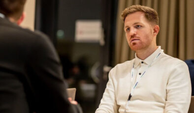 Devin Özek, Fenerbahçe’nin yeni futbol yöneticisi oldu