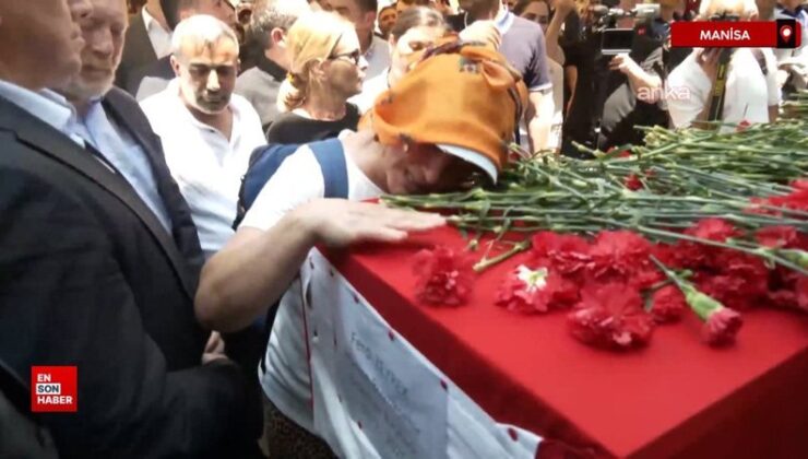 Ferdi Zeyrek’in tabutu başında ağlayan vatandaş: Sen bizi kurtaracaktın