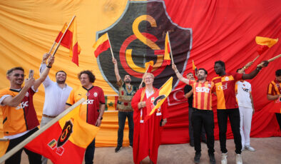 Galatasaray’ın şampiyonluğu Senegal’de coşkuyla kutlandı