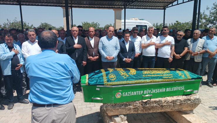 Gaziantep’te cansız vücudu bulunan Onurcan son seyahatine uğurlandı