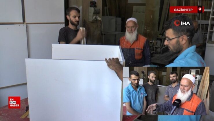 Gaziantep’te marangoz baba ve 3 oğlu birebir mesleği yapmanın gururunu yaşıyor