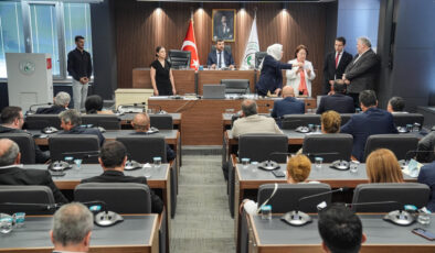 Gaziosmanpaşa AK Parti’ye geçti: Cumhurbaşkanı Erdoğan’dan tebrik telefonu