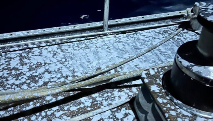 Gazze’ye yardım götüren Madleen gemisine kimyasal sıvı saldırısı