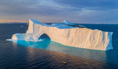 Grönland’daki buzullar mayıs ayında 17 kat daha süratli eridi
