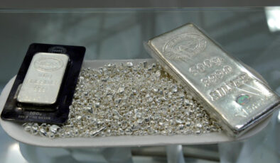 Gümüş fiyatları 13 yılın en yüksek düzeyini test etti