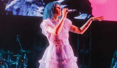 Halsey, İstanbul konseri öncesi Türk dinleyicilerine ileti gönderdi