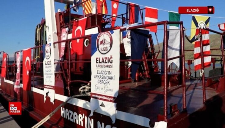 Hazar Gölü’nde ‘Deniz Temizleme Aracı’ hizmete başladı