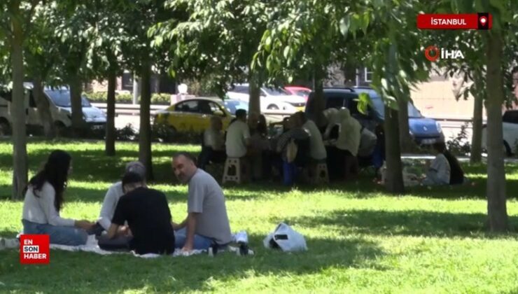 İstanbul Bakırköy kıyısı bayram tatilinin son gününde doldu taştı