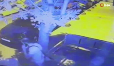 İstanbul’da birlikte yaşadığı bayanın meskenini ateşe verdi