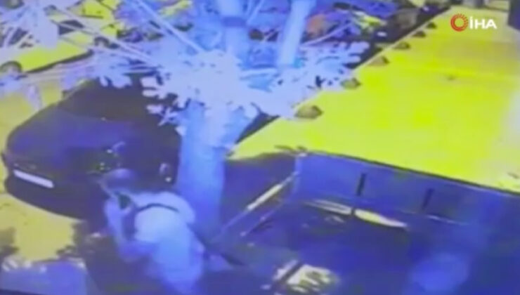 İstanbul’da birlikte yaşadığı bayanın meskenini ateşe verdi