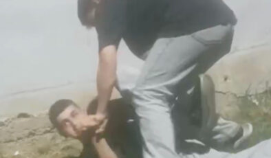 İstanbul’da çocuk parkında akran zorbalığı kamerada