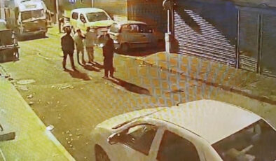 İstanbul’da hengamede tek yumrukla aracın camını patlattı: Araç sahibi hırsızlık sandı