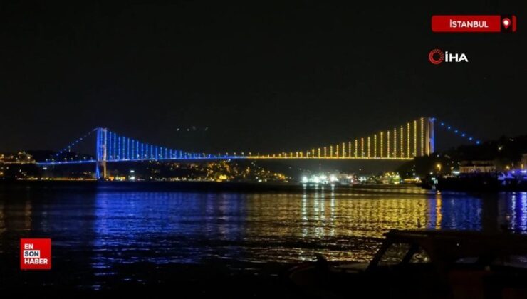 İstanbul’da köprüler sarı-lacivert renklerle ışıklandırıldı