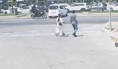 İstanbul’da yürekleri ağızlara getiren kaza: İki polis memuru yaralandı