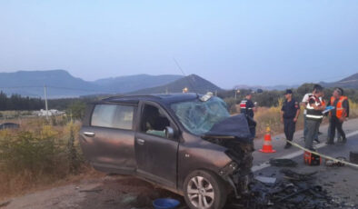 İzmir’de zincirleme trafik kazası: 5 meyyit