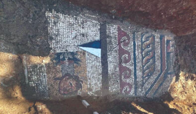 Kahramanmaraş’ta altyapı çalışmasında 1500 yıllık mozaik bulundu