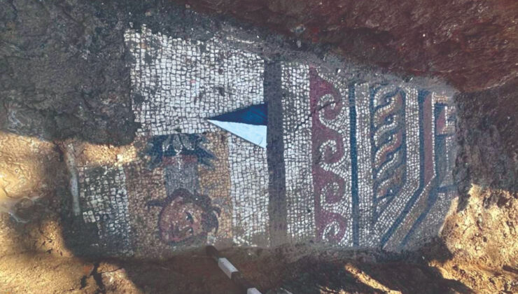 Kahramanmaraş’ta altyapı çalışmasında 1500 yıllık mozaik bulundu