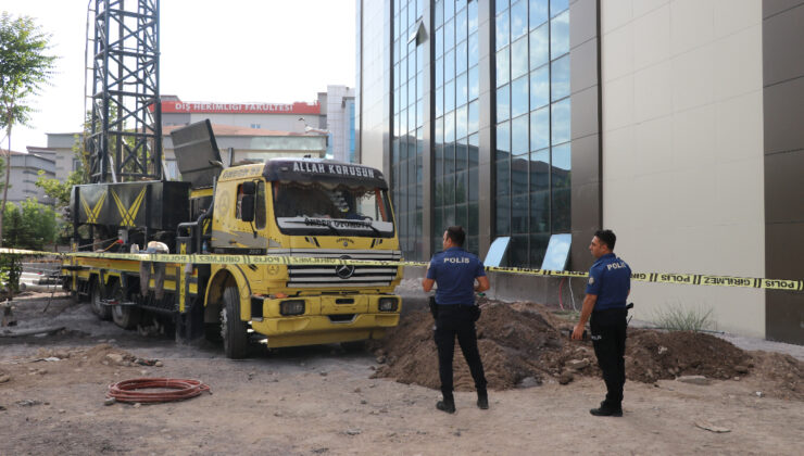 Kayseri’de sondaj kuyusuna düşen personel can verdi