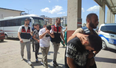 Konya merkezli 4 vilayette telefon dolandırıcılığı operasyonu