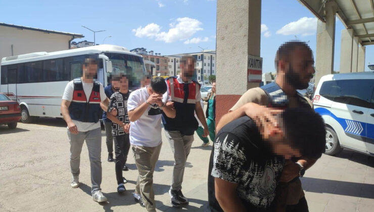 Konya merkezli 4 vilayette telefon dolandırıcılığı operasyonu