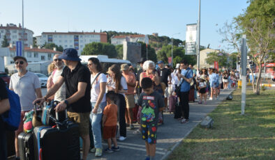 Kurban Bayramı’nda Ayvalık’tan Midilli Adası’na geçişlerde yoğunluk