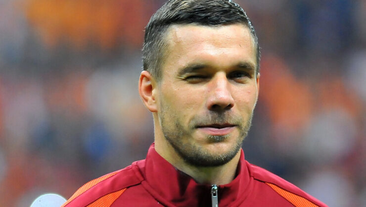 Lukas Podolski’den Leroy Sane paylaşımı