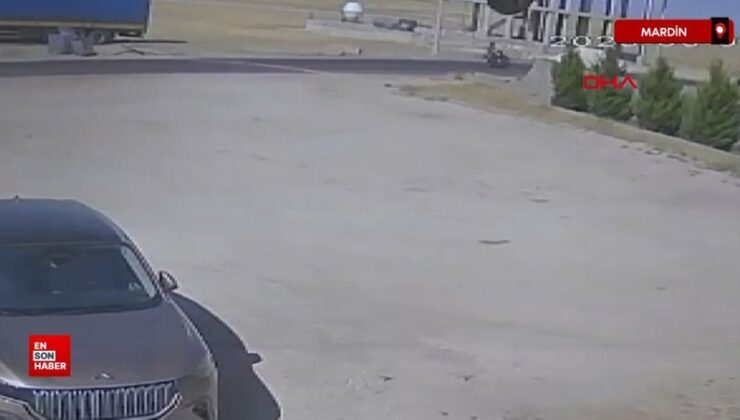 Mardin’de arabayla çarpışan motosikletli hayatını kaybetti