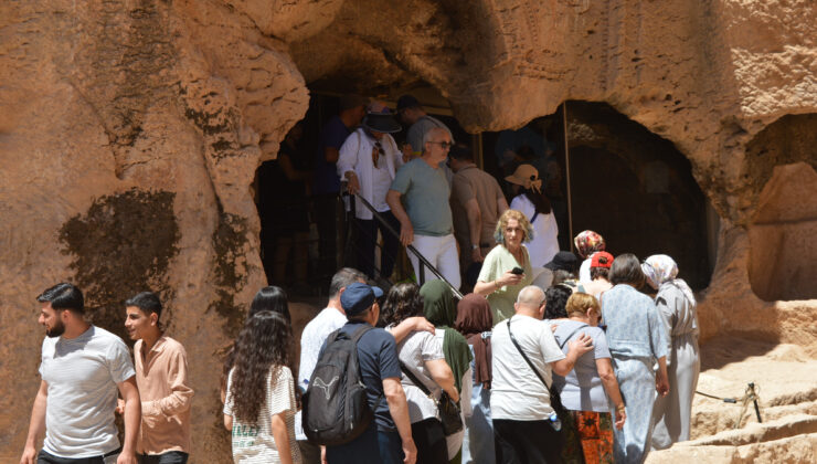 Mardin’de oteller ikili bayram yaşadı