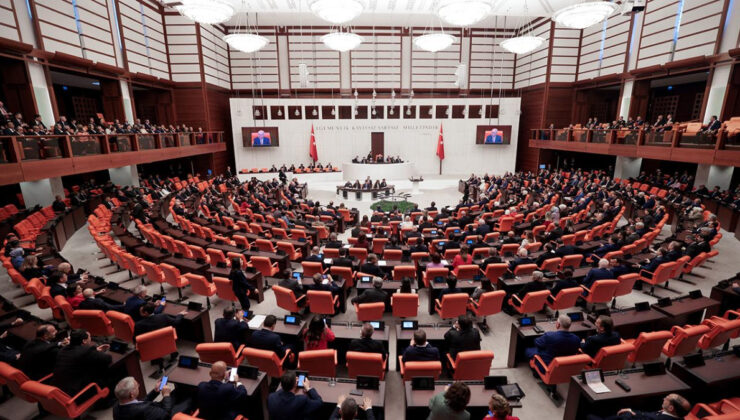 Meclis’te bayramın akabinde ağır mesai
