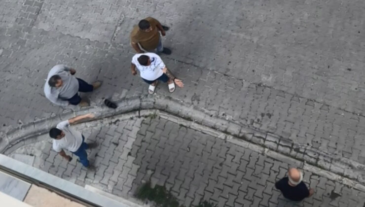 Mersin’de sokakta eşini bıçakla rehin aldı, vatandaş tek atakla kurtardı