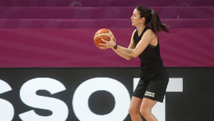 Olcay Çakır Turgut, Türkiye’yi en yeterli formda temsil edeceklerine inanıyor