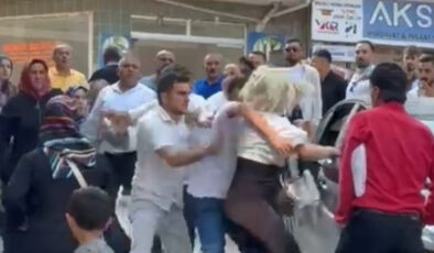 Ordu’da boşandığı eşiyle sokak ortasında arbede etti