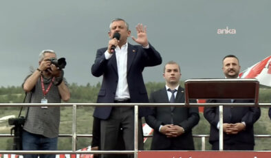 Özgür Özel: Müsaadeden gidilecek iki Mustafa var, biri Peygamberimiz oburu Atatürk