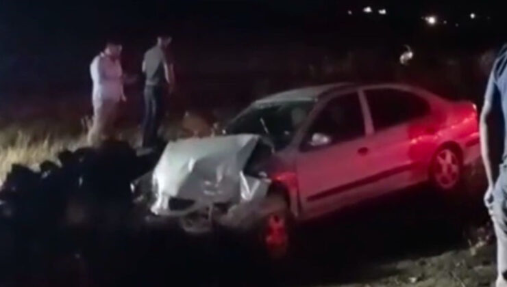 Şanlıurfa’da denetimden çıkan araba taşlara çarptı: 2 yaralı