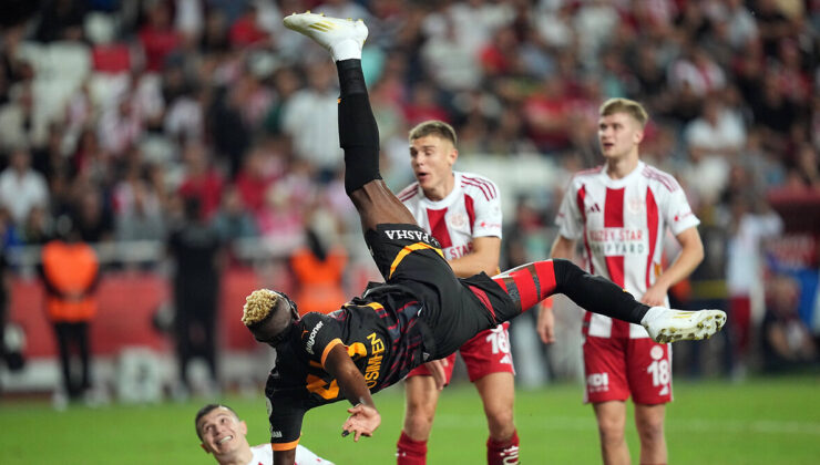 Süper Lig’de dönemin golü Victor Osimhen’den