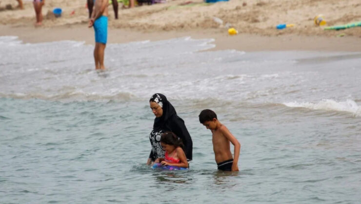 Suriye’de plajlar için yeni kıyafet yönetmeliği