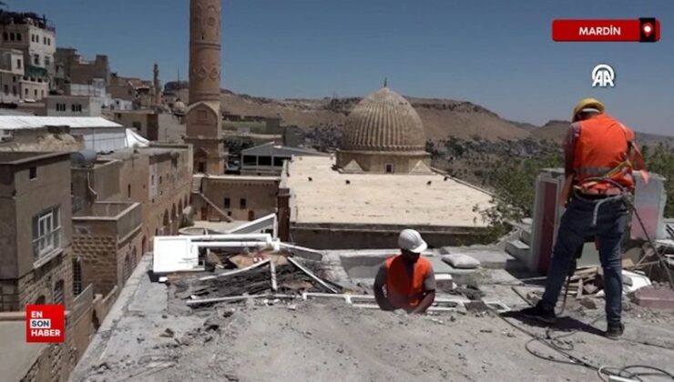 Tarihi kent Mardin’in dokusunu bozan betonarme binaların yıkımı sürüyor