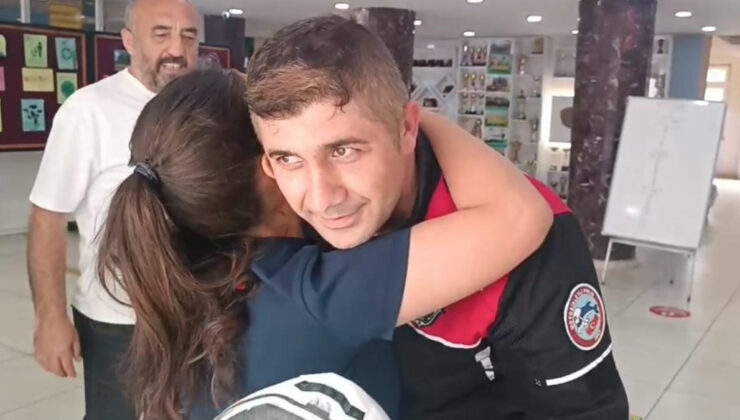 Trabzon’da imtihana geç kalan öğrenciyi polisler motosikletle yetiştirdi