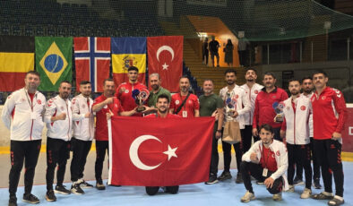 Ulusal boksörler, Çekya’daki turnuvada 3 madalya kazandı