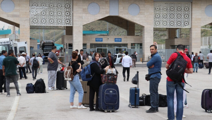 Van’da İranlı turistlerden İsrail’e reaksiyon: İntikam duygusu içindeyiz