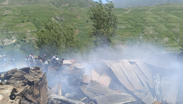 Van’da meskende çıkan yangında dumandan zehirlenen çocuk hayatını kaybetti