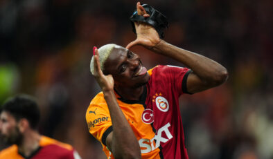Victor Osimhen’in geleceği belirsizliğini koruyor