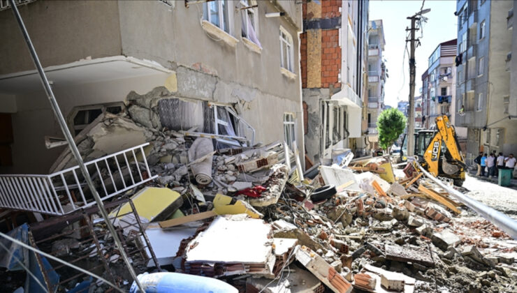 Yeni yapılan binanın 15 yıl içerisinde yıkılmasına karşı denetçisine yaptırım